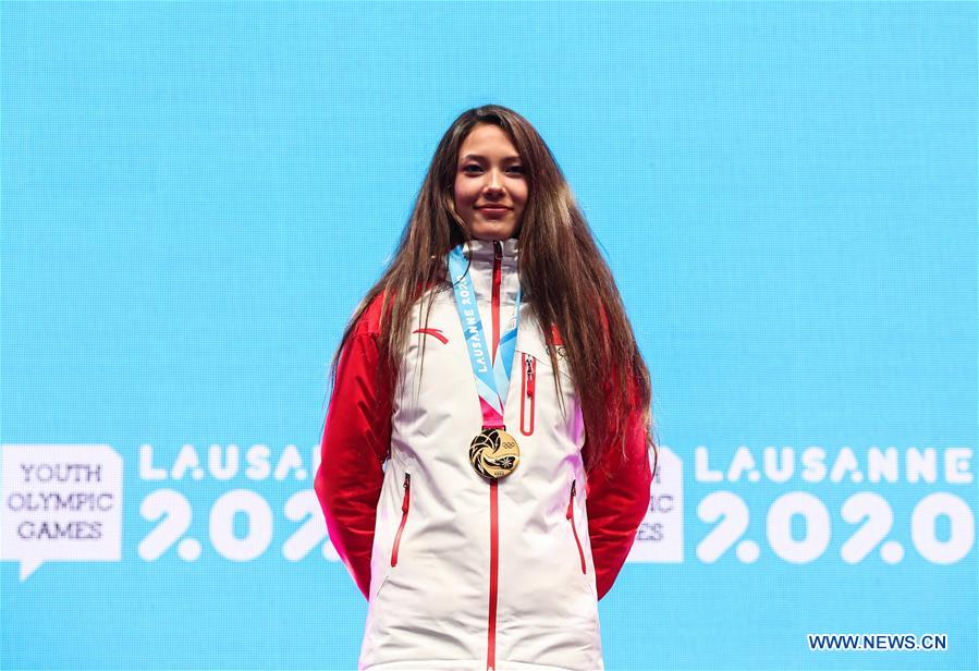 (SP)SWITZERLAND-LAUSANNE-WINTER YOG-MEDAL CEREMONY