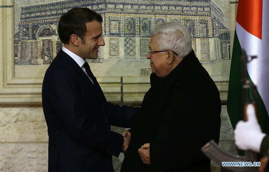 MIDEAST-RAMALLAH-FRANCE-MACRON-ABBAS-MEETING
