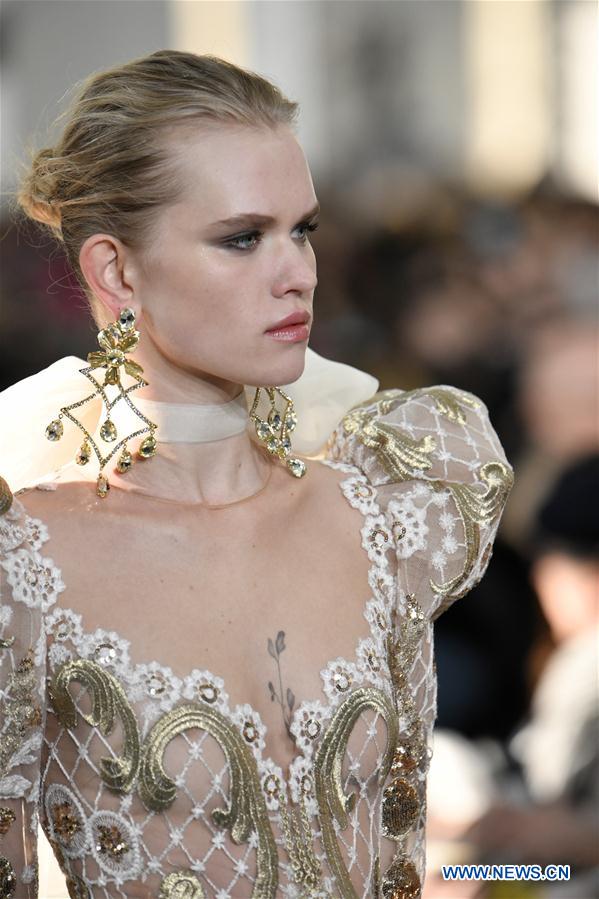 FRANCE-PARIS-FASHION WEEK-ELIE SAAB-HAUTE COUTURE