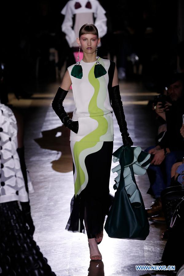 FRANCE-PARIS-FASHION WEEK-VALENTINO-HAUTE COUTURE