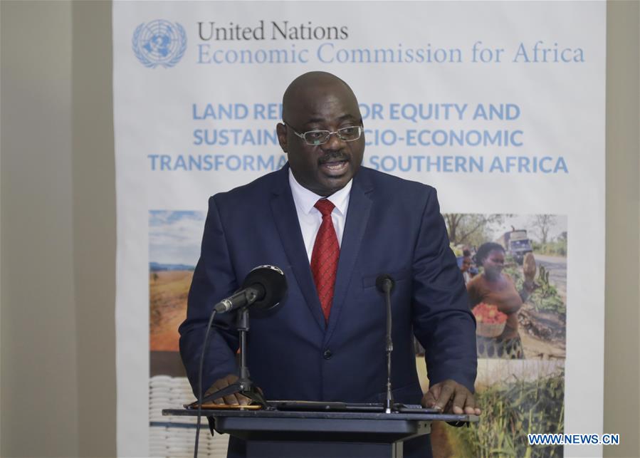 BOTSWANA-GABORONE-UNECA-DIALOGUE