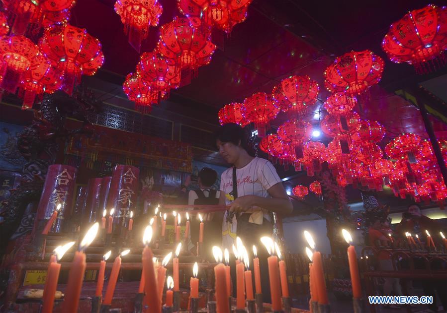 INDONESIA-JAKARTA-CHINESE LUNAR NEW YEAR-PRAY