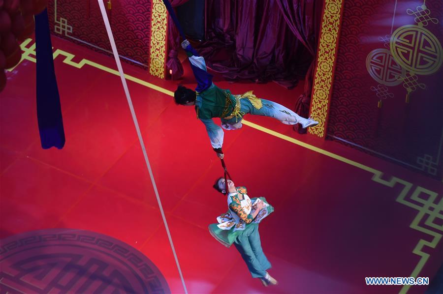 INDONESIA-JAKARTA-LUNAR NEW YEAR-CELEBRATIONS-ENTERTAINMENT