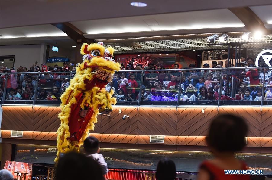 INDONESIA-JAKARTA-LUNAR NEW YEAR-CELEBRATIONS-ENTERTAINMENT