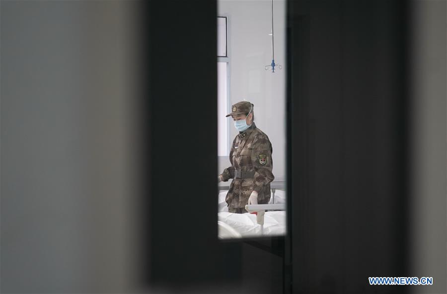 CHINA-WUHAN-MILITARY MEDICS-AID(CN)