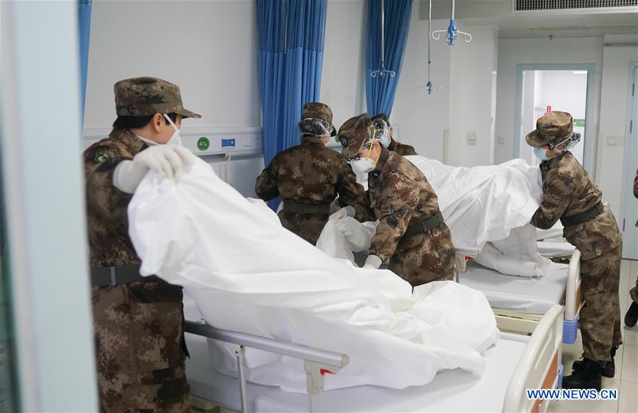 CHINA-WUHAN-MILITARY MEDICS-AID(CN)