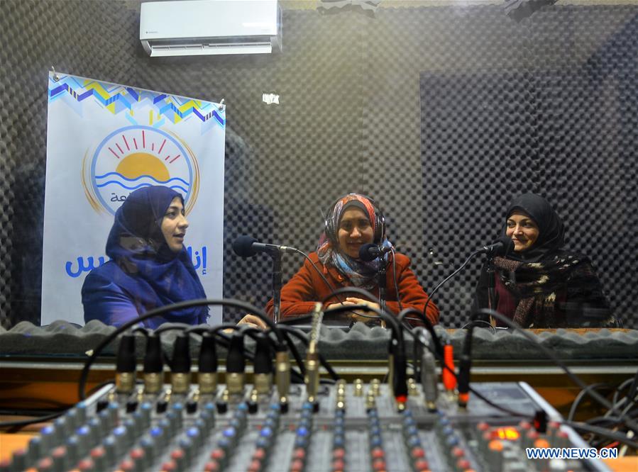 MIDEAST-GAZA-RADIO STATION-VISUALLY IMPAIRED PEOPLE