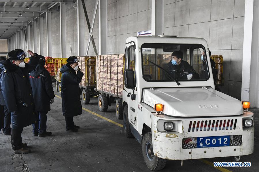 #CHINA-XINJIANG-RAILWAY-SUPPLY-AID (CN)