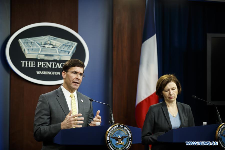 U.S.-ARLINGTON-SECRETARY OF DEFENSE-FRANCE-MINISTER OF THE ARMED FORCES-MEETING