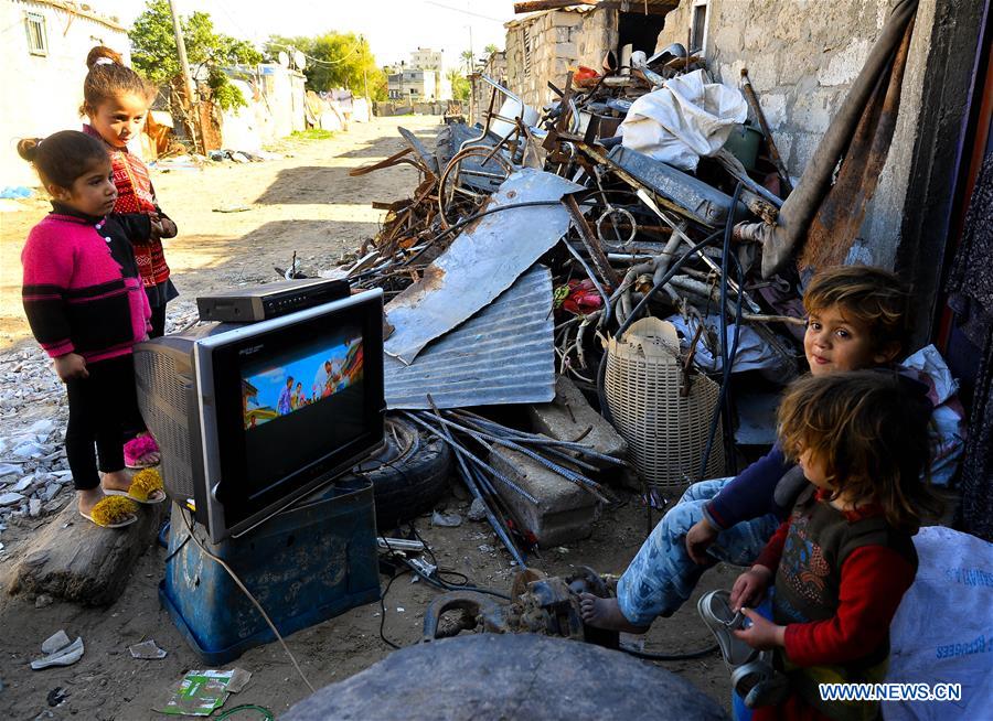 MIDEAST-GAZA-POVERTY