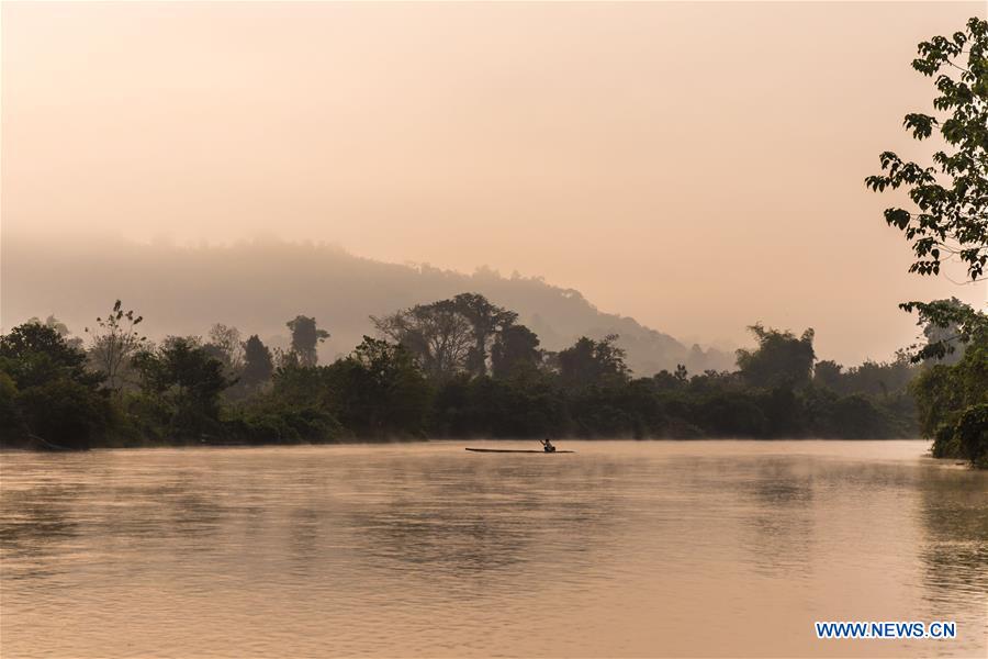 LAOS-VIENTIANE PROVINCE-RURAL SCENERY