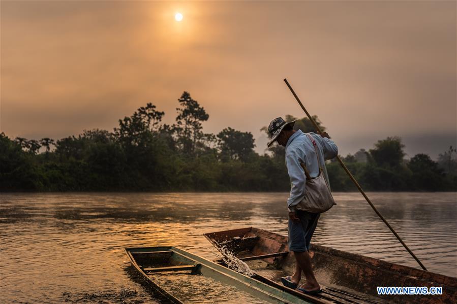 LAOS-VIENTIANE PROVINCE-RURAL SCENERY