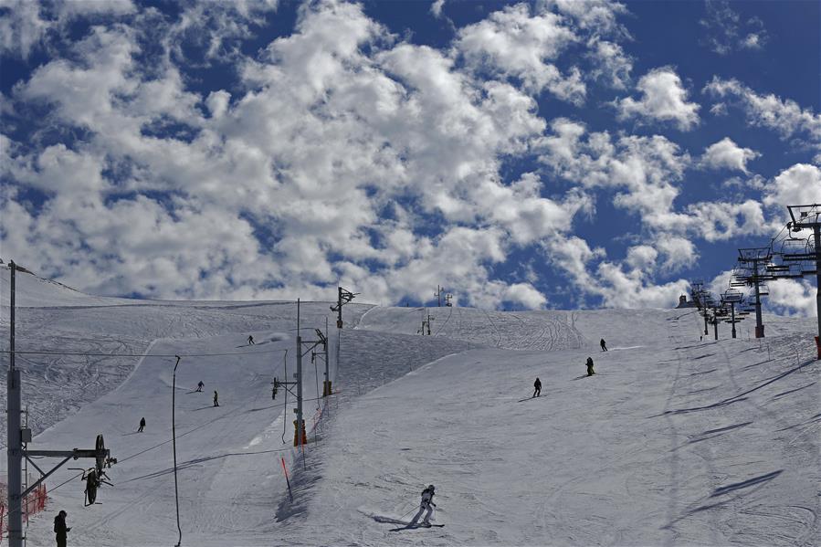 LEBANON-MZAAR KFARDEBIAN-SKI
