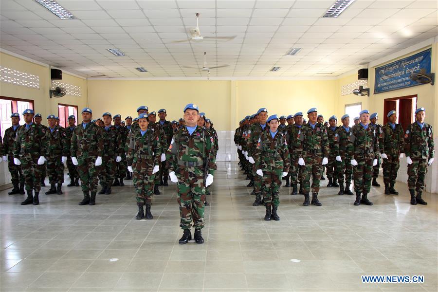 CAMBODIA-KAMPONG SPEU-TROOPS-LEBANON-PEACEKEEPING