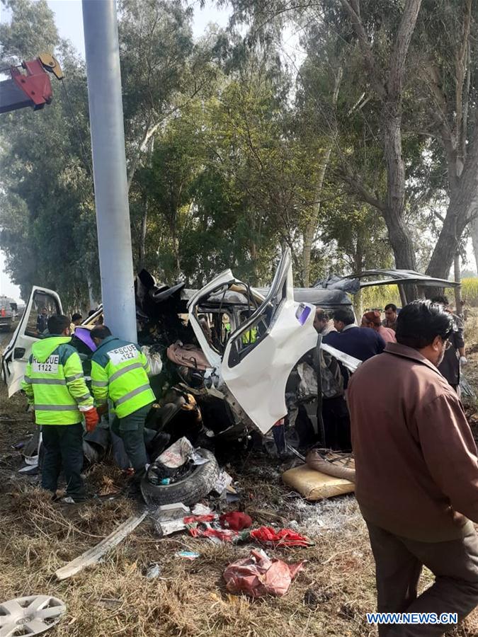 PAKISTAN-SARGODHA-VAN-ACCIDENT