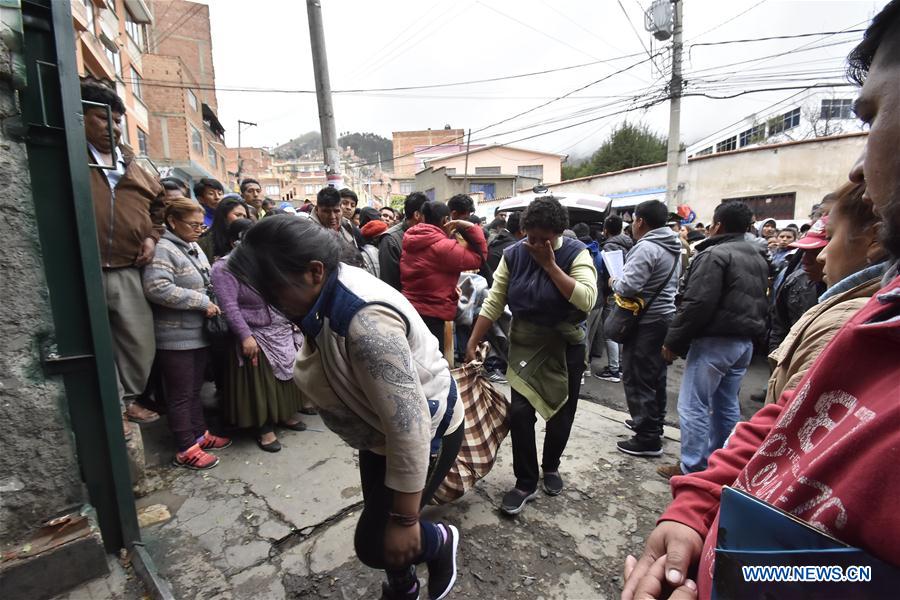 BOLIVIA-LA PAZ-BUS ACCIDENT