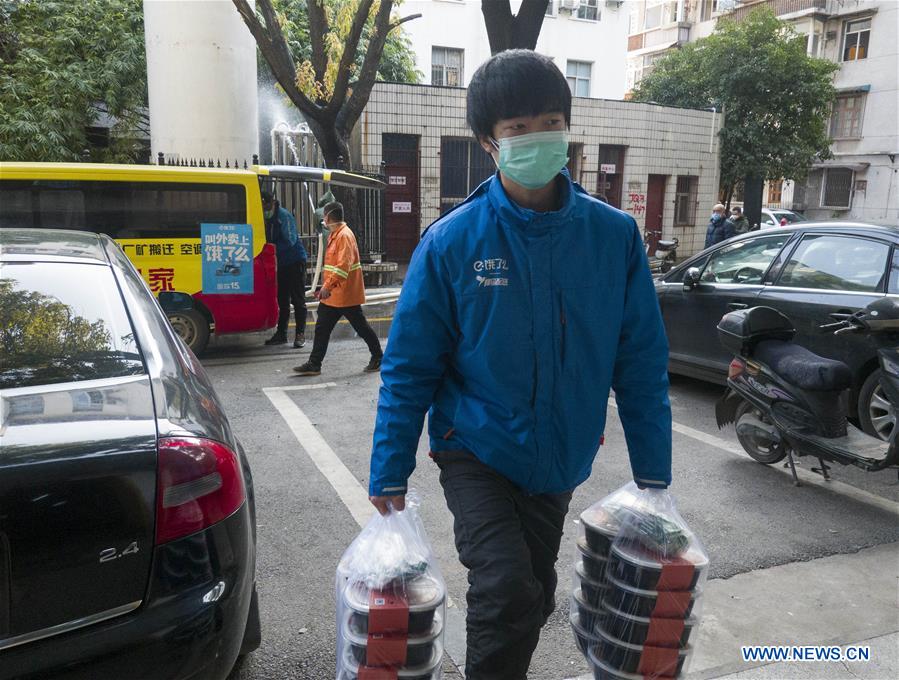 CHINA-HUBEI-WUHAN-TAKEAWAY DELIVERYMAN (CN)