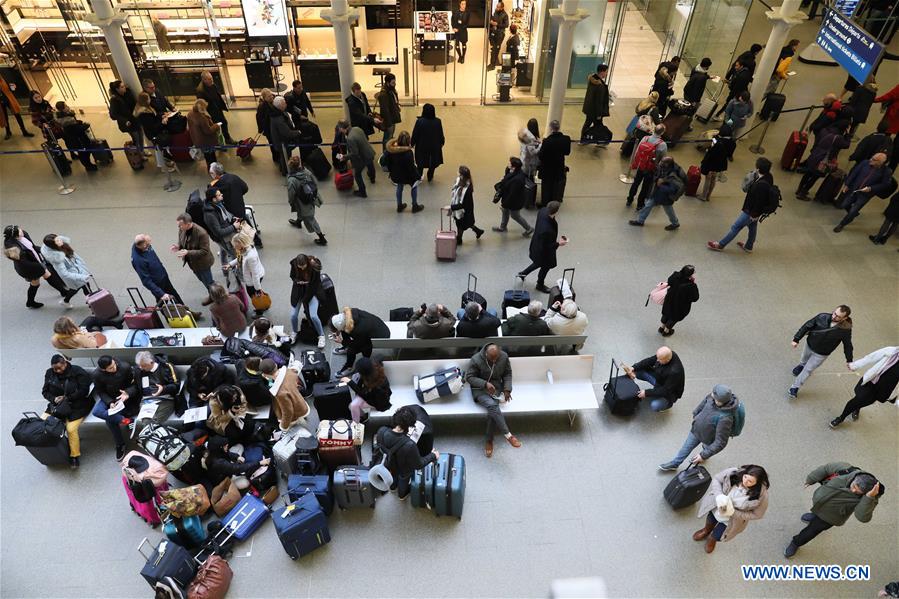 BRITAIN-LONDON-PASSENGERS-AFTER BREXIT