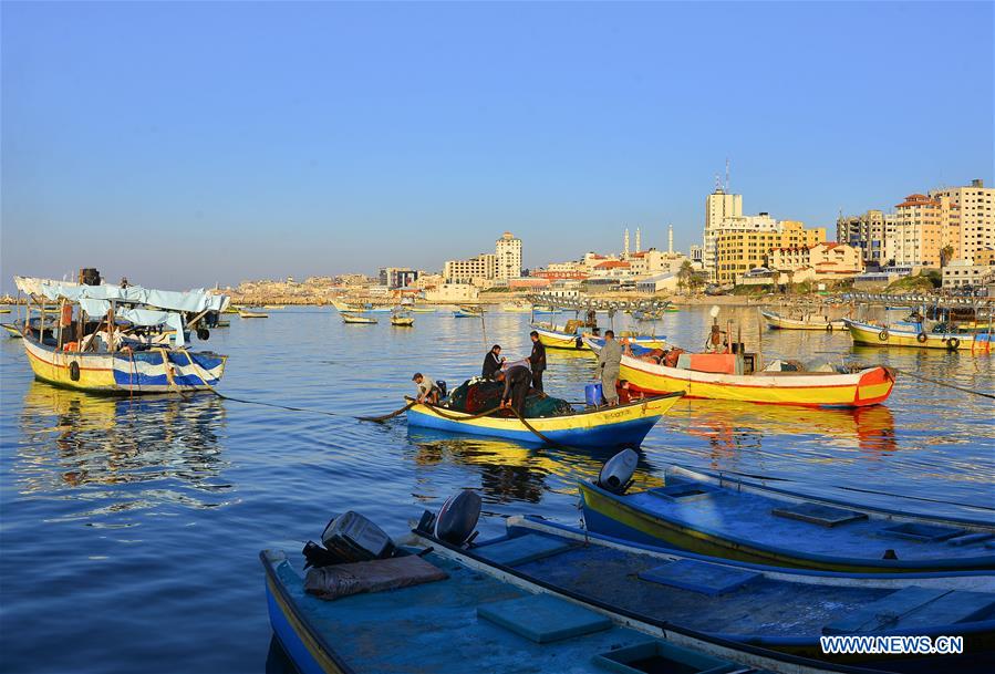 MIDEAST-GAZA-FISHING ZONE-REDUCING