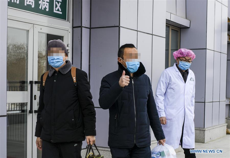 CHINA-XINJIANG-URUMQI-NCP-FIRST BATCH-CURED PATIENTS (CN)