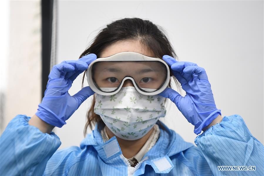 CHINA-HUNAN-CHANGSHA-CORONAVIRUS-GOGGLES-3D PRINTING (CN)