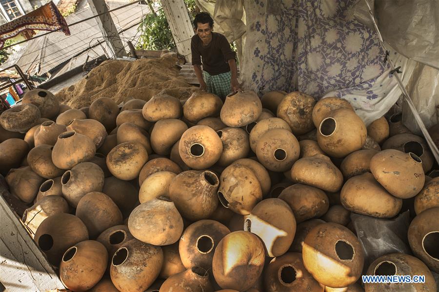 INDIA-KOLKATA-CLASSICAL MUSIC INSTRUMENT