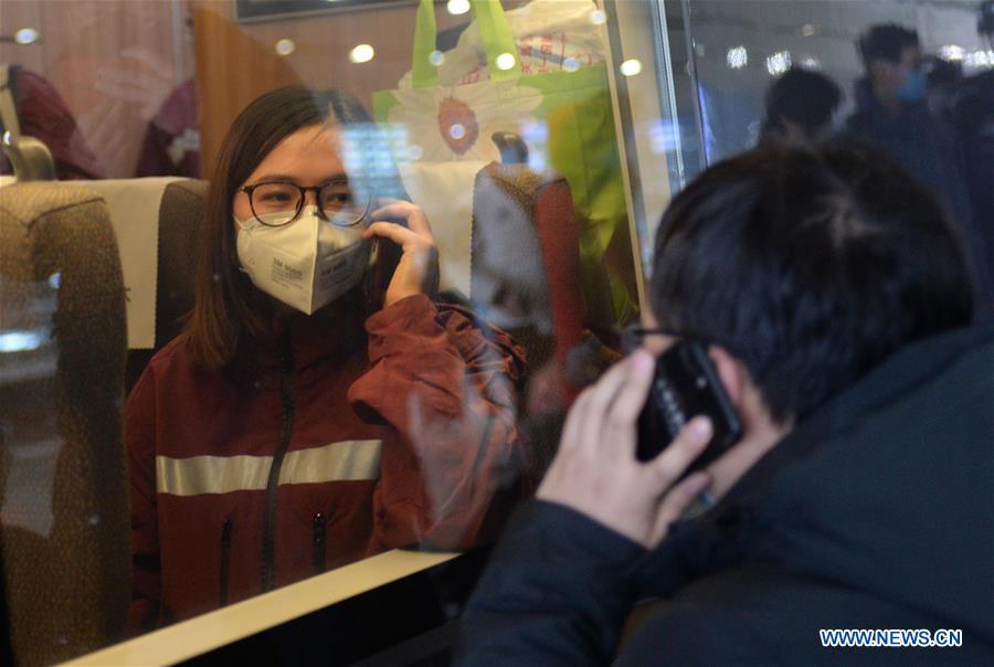 (PORTRAITS)CHINA-FIGHT AGAINST NOVEL CORONAVIRUS-"WE STAND ALONE TOGETHER"(CN)