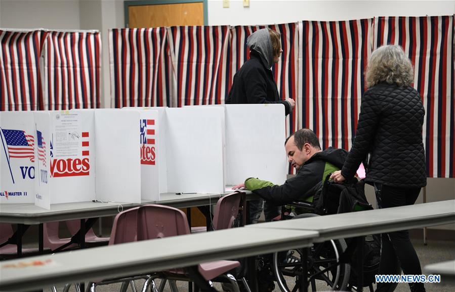 U.S.-NEW HAMPSHIRE-MANCHESTER-PRIMARY-VOTING