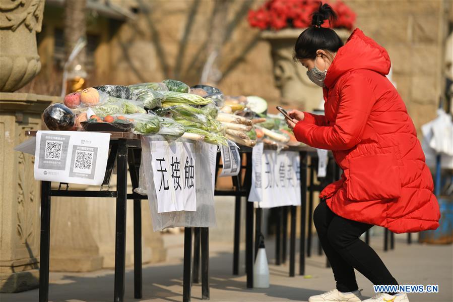 #CHINA-HEBEI-SHIJIAZHUANG-UNMANNED VEGETABLE STALL (CN)