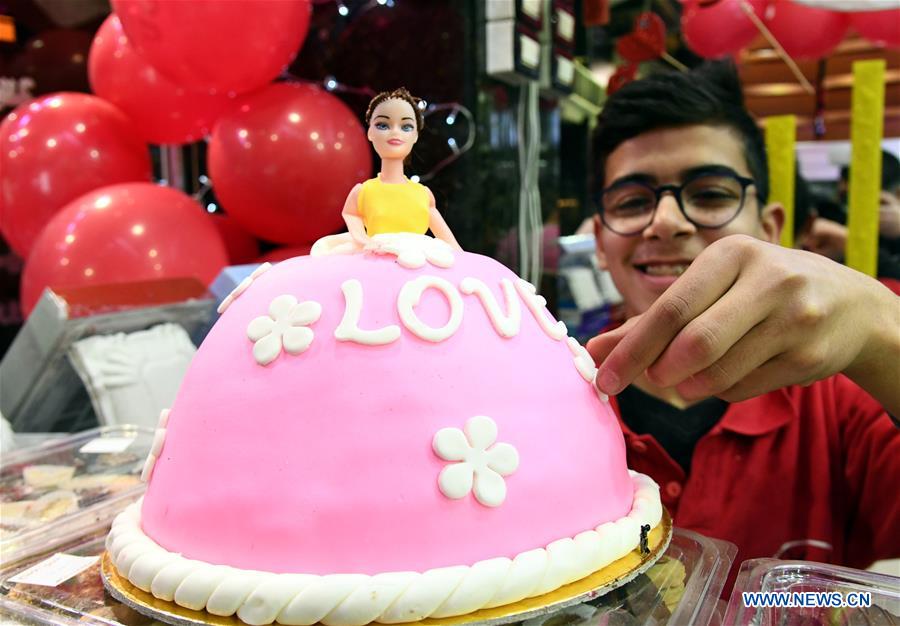 SYRIA-DAMASCUS-VALENTINE'S DAY-CAKE