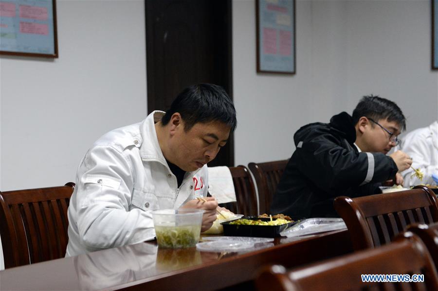 CHINA-ANHUI-BENGBU-COVID-19-AMBULANCE DRIVER(CN)