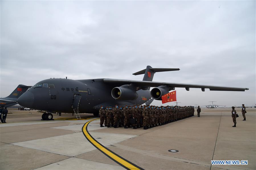 11 Transport Aircraft of PLA Air Force Send Medics to Wuhan