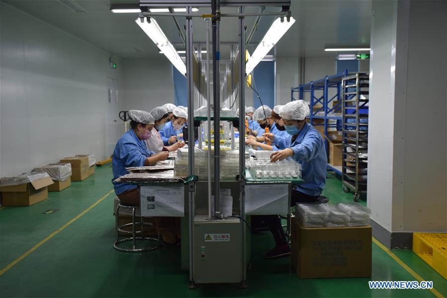 CHINA-TIANJIN-NCP-INFRARED FRONTAL THERMOMETER-PRODUCTION (CN)
