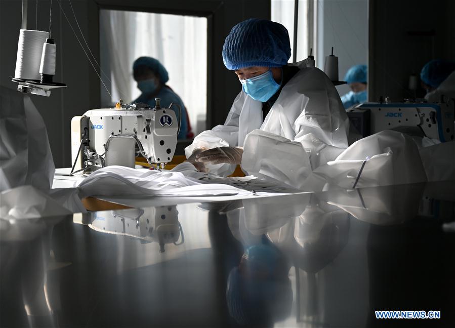 CHINA-INNER MONGOLIA-HOHHOT-PROTECTIVE SUITS-PRODUCTION (CN)