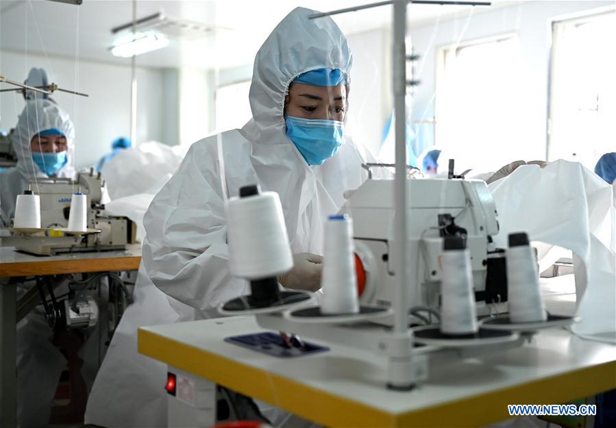 CHINA-INNER MONGOLIA-HOHHOT-PROTECTIVE SUITS-PRODUCTION (CN)