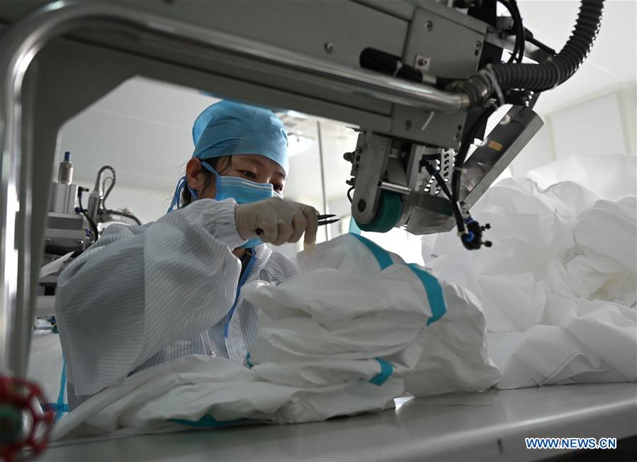 CHINA-INNER MONGOLIA-HOHHOT-PROTECTIVE SUITS-PRODUCTION (CN)