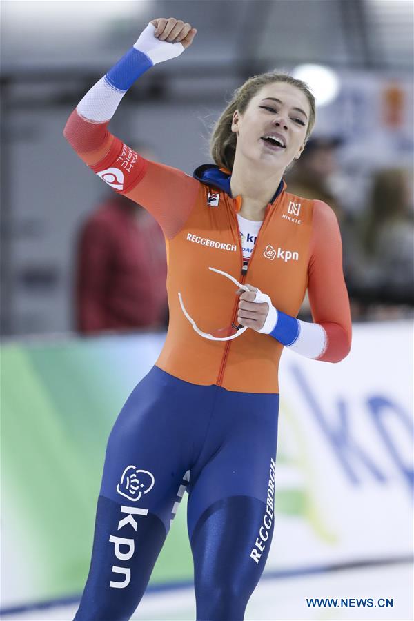 In pics Men's and Women's 1000m event at ISU World Single Distances
