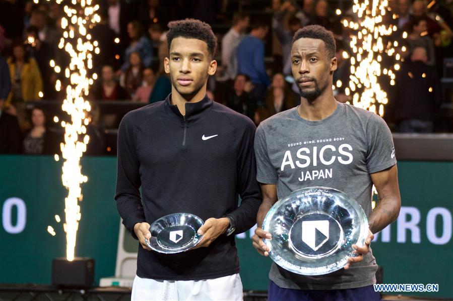 (SP)THE NETHERLANDS-ROTTERDAM-WORLD TENNIS TOURNAMENT-DOUBLES