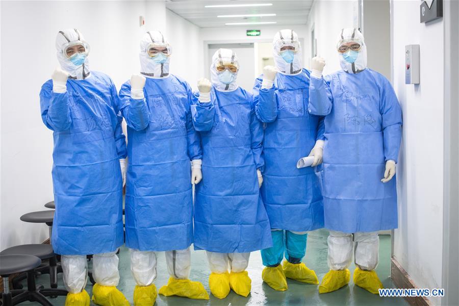 CHINA-HUBEI-WUHAN-NOVEL CORONAVIRUS-TEMPORARY HOSPITAL-NIGHT (CN)