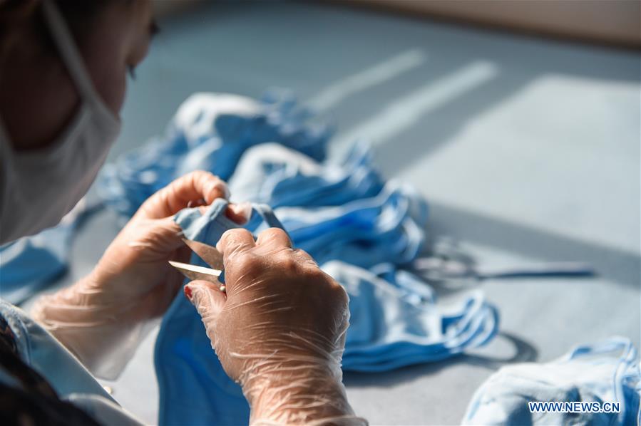 CHINA-INNER MONGOLIA-HOHHOT-NOVEL CORONAVIRUS-FACE MASK PRODUCTION (CN)