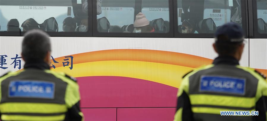 CHINA-HONG KONG-NOVEL CORONAVIRUS-CRUISE SHIP-CHARTERED FLIGHT-ARRIVAL (CN)