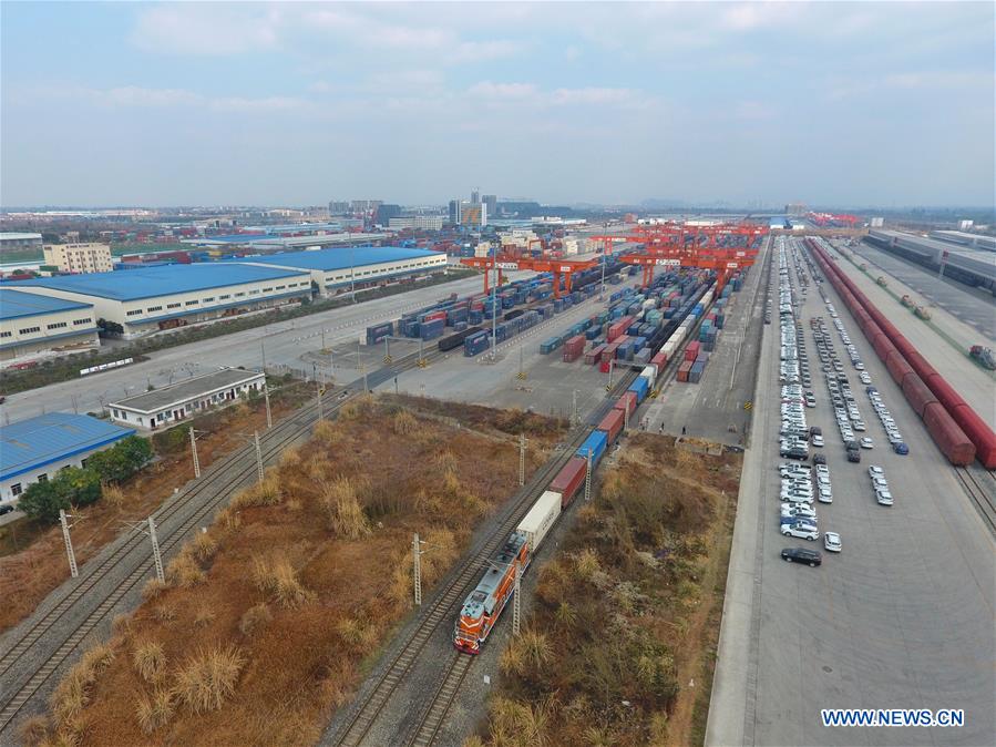 CHINA-SICHUAN-CHENGDU-FREIGHT TRAIN-OPERATION (CN)