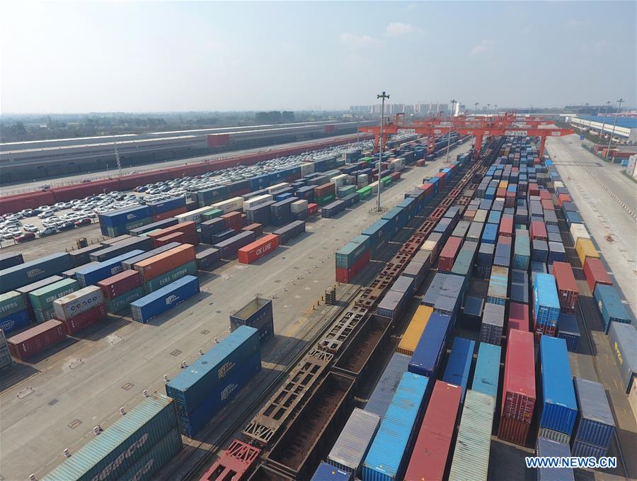 CHINA-SICHUAN-CHENGDU-FREIGHT TRAIN-OPERATION (CN)