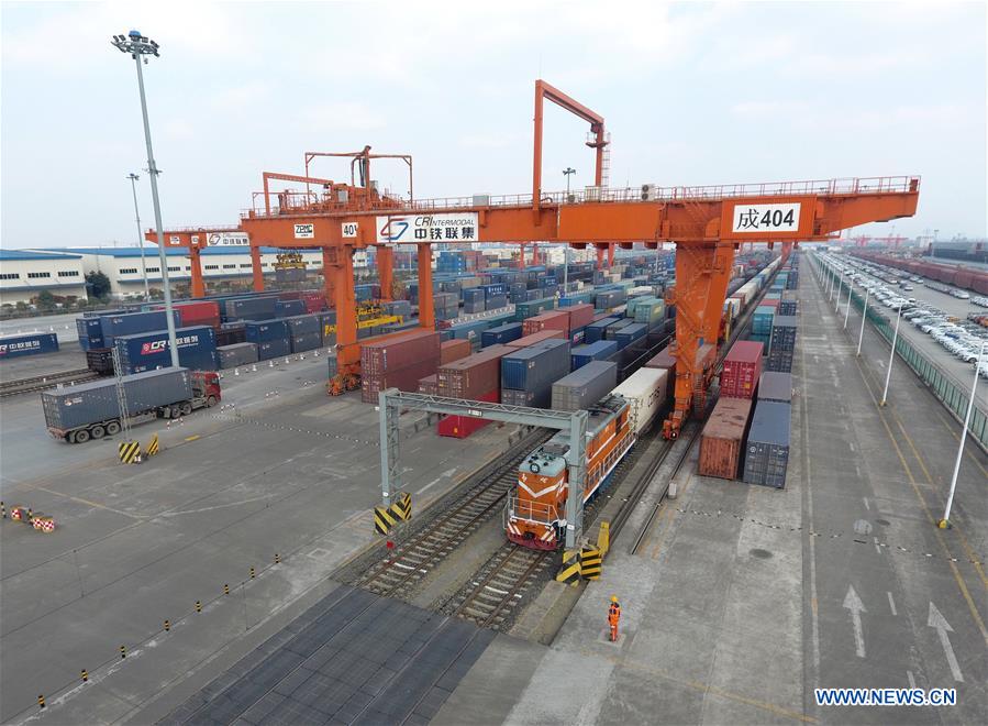 CHINA-SICHUAN-CHENGDU-FREIGHT TRAIN-OPERATION (CN)