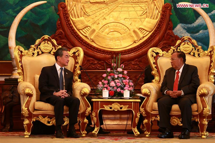 LAOS-VIENTIANE-LAO PRESIDENT-CHINESE FM-MEETING