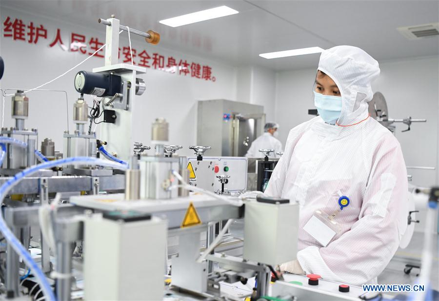CHINA-GUANGZHOU-NOVEL CORONAVIRUS-GAC-FACE MASK PRODUCTION (CN)