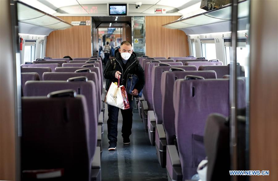 CHINA-HENAN-CUSTOMIZED TRAIN-RETURN TO WORK (CN) 