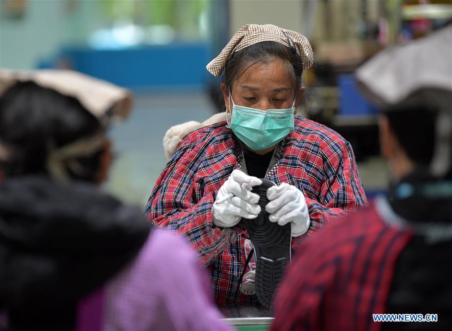 CHINA-JIANGXI-NANCHANG-SHOES MAKING-RESUMPTION (CN)