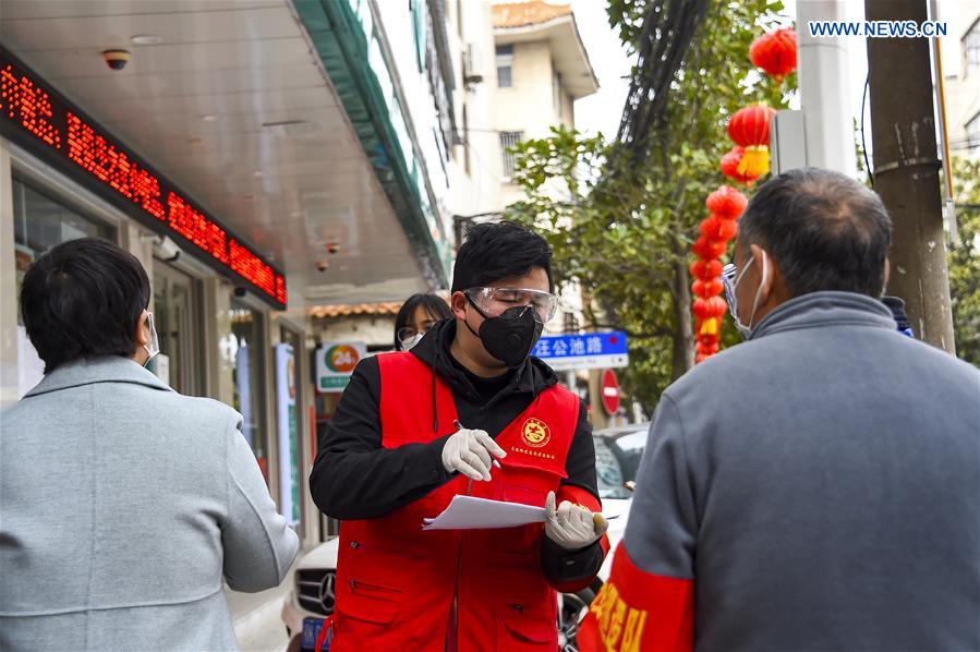 CHINA-HUBEI-XIAOGAN-COVID-19-VOLUNTEER (CN)