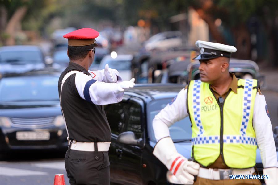 SRI LANKA-COLOMBO-MILITARY POLICE-TRAFFIC CONGESTION